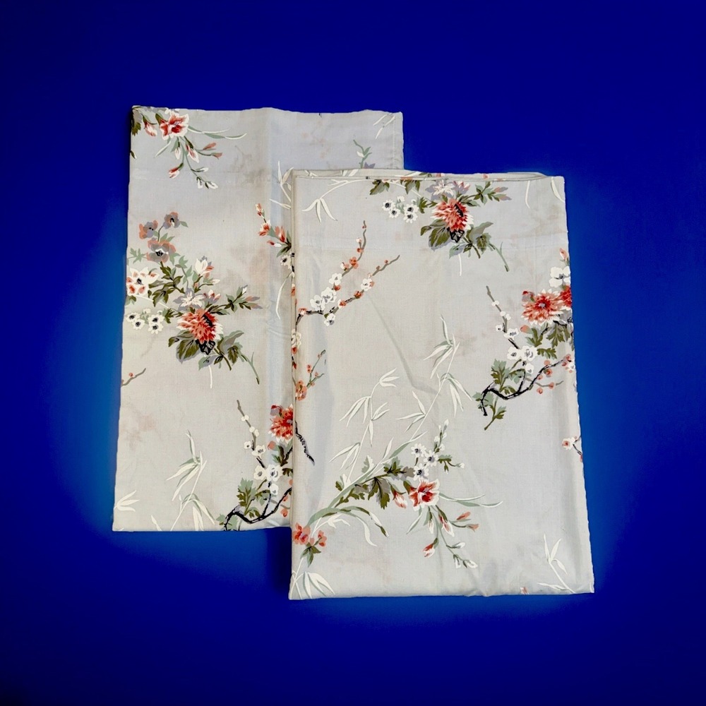 Two Vtg Cannon Monticello Pillowcases Blue Floral 20 X 30.5 Standard Queen USA